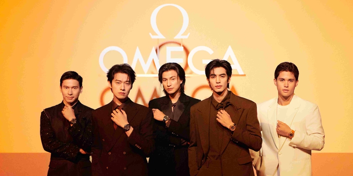 Omega Rayakan Planet Ocean di Chongqing, Tiongkok