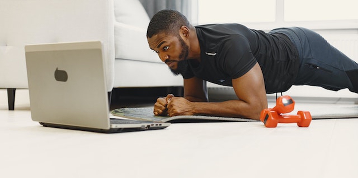 Ketahui Manfaat Planking untuk Pria