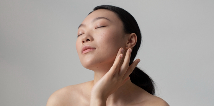 Rahasia dan Manfaat Tomat untuk Wajah Lebih Cerah