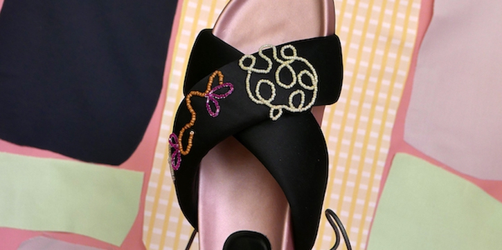 Label Sepatu Lokal Rajnik Melansir Koleksi Kolaboratif Bersama Gema Semesta