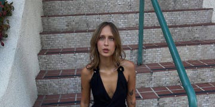 Fakta Tentang Saudari Tiri Gigi dan Bella Hadid yang Bernama Aydan Nix