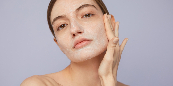 Ini Bahan Alami untuk Eksfoliasi Wajah Anda di Rumah