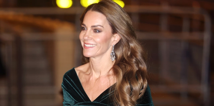 Putri Kate Tampil Memukau dalam Warna Hijau Zamrud di Royal Variety Performance 2025