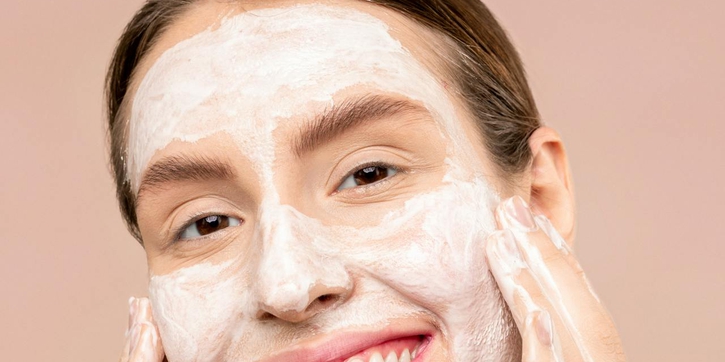 Waspadai Ini Ciri-Ciri Muka Iritasi Karena Skincare