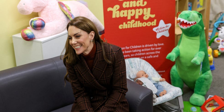 Istana Kensington Dukung Princess Kate lewat Pernyataan Langka Setelah Kritik Soal Busananya