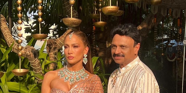 Jennifer Lopez Tinggalkan Acara Pernikahan Miliarder dengan Mantel Bulu Raksasa yang Mewah