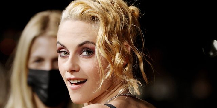 Guy Fieri Terima Permintaan Kristen Stewart untuk Meresmikan Pernikahannya