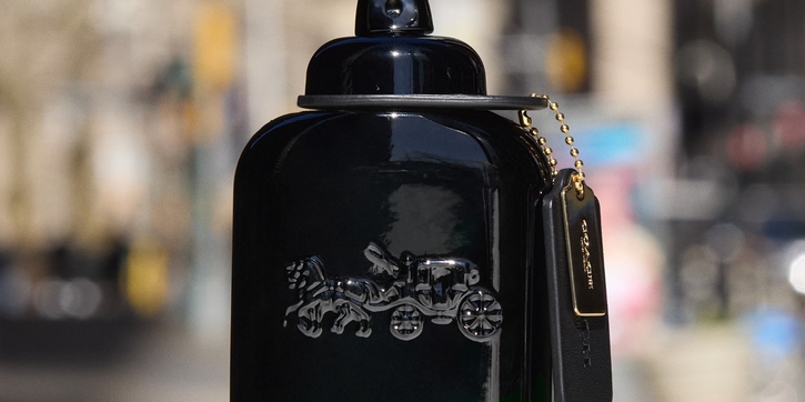 Merefleksikan Jati Diri Pria Modern Lewat Semerbak Aroma dari Coach For Men Eau de Parfum