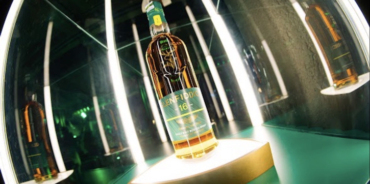 Merayakan Tahun Kedua Kemitraan Glenfiddich dan Aston Martin Formula One&trade; Team