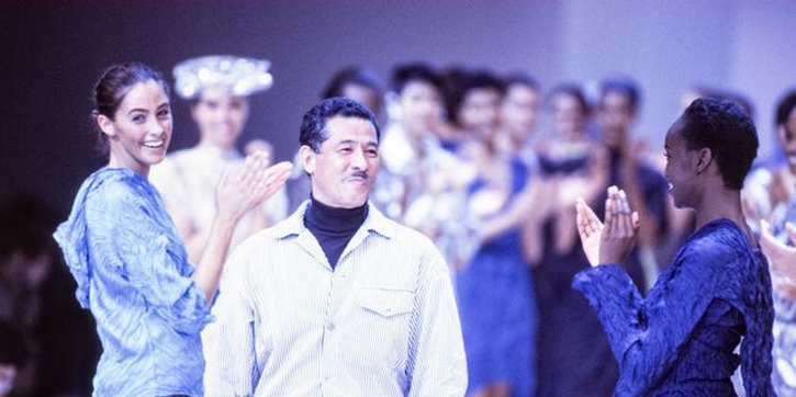 Mengingat Issey Miyake, Pelopor Seragam Non Konformitas