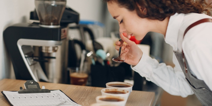 Kenali Karakteristik Kopi dengan Teknik 