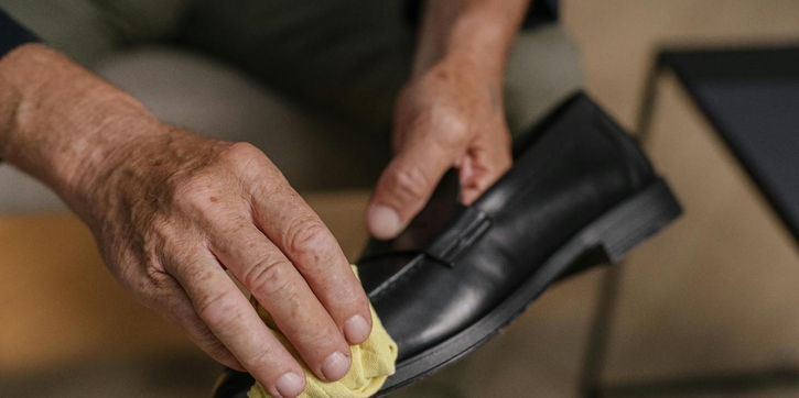 Cara Mudah Merawat Sepatu Kulit agar Awet dan Tidak Cepat Rusak