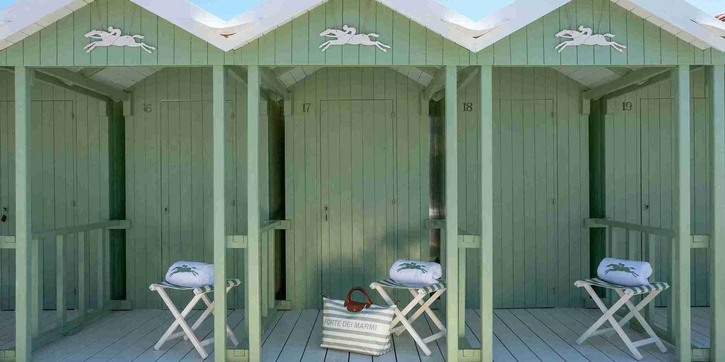 Longchamp Beach Club Rayakan Musim Panas yang Elegan dan Penuh Gaya di Forte dei Marmi