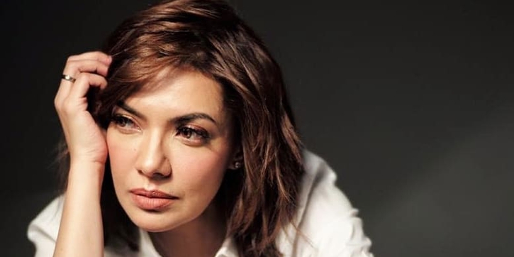 Tiru Tampilan Formal serta Kasual Najwa Shihab yang Stylish Ini!