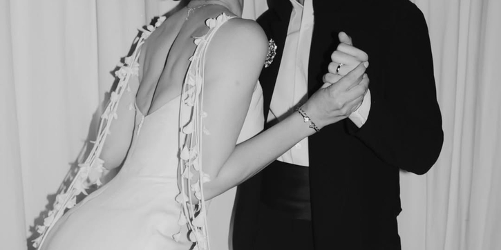 Di Balik Kebaya dan Gaun Mewah Luna Maya, Intip Sosok Desainer Ternama Ini