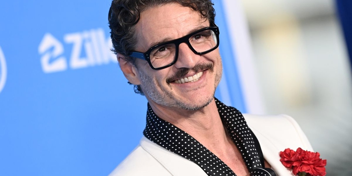 Pedro Pascal Hadirkan Nuansa Romantis di Pemutaran Perdana Fantastic Four