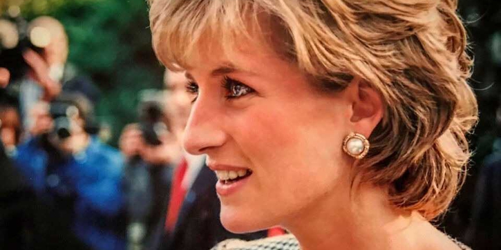Momen-Momen Penting dalam Kehidupan Putri Diana
