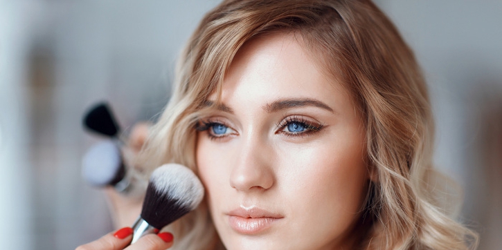 Tips Makeup ala Natasha Moor