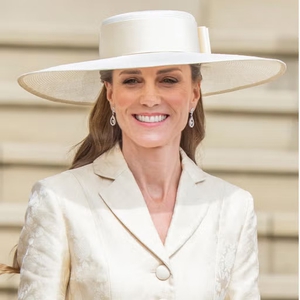 Princess Charlotte Ikuti Jejak Gaya Sang Ibu di Trooping the Colour