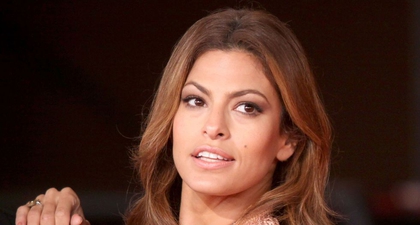 Eva Mendes Memamerkan Rambut Pendek Perdananya!