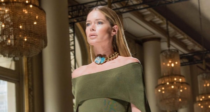 Doutzen Kroes Kembali ke Panggung Runway