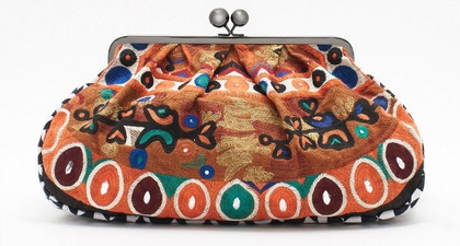 Spirit Kasual dalam Genggaman