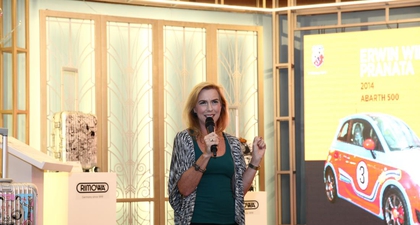 Lelang Seni Untuk Amal