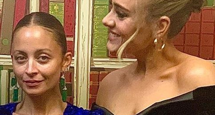 Adele Bagikan Foto Dalam Rangka Ulang Tahun Nicole Richie