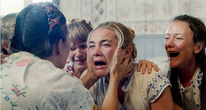 Midsommar: Film Horor yang Disuguhi Pemandangan Cantik 