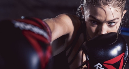 Keahlian Tinju Gigi Hadid