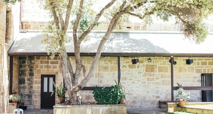 Merancang Hunian yang Bersahabat dengan Bumi