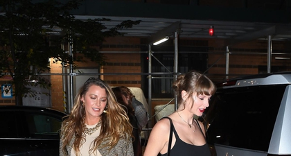 Taylor Swift, Sophie Turner, Blake Lively, dan Brittany Mahomes Makan Malam Bersama