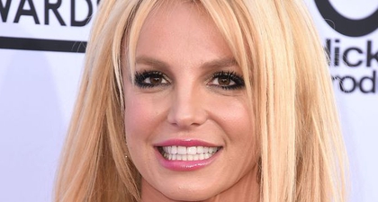 Britney Spears Merayakan Natal Jauh Lebih Awal!