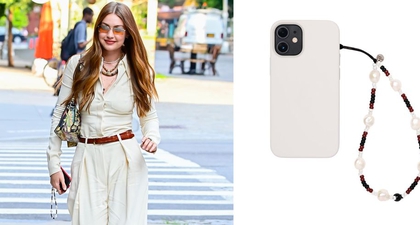 Apakah Hiasan Tali Gantung Manik-Manik di Handphone Sedang Jadi Tren? Yuk, Simak!