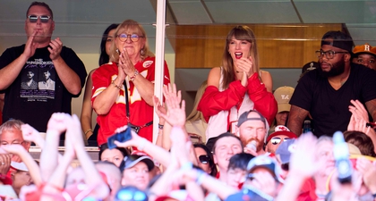 Taylor Swift Rayakan Akhir Pekan Ulang Tahunnya dengan Menyaksikan Pertandingan Travis Kelve