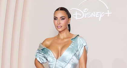 Kim Kardashian Tampil Bak Cinderella yang Edgy dalam Balutan Arsip Dior