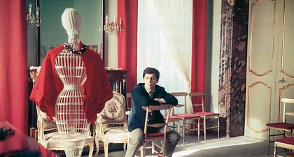 Alasan Mengapa Valentino Didaulat Sebagai Sosok Ikon yang Tak Tergantikan Era & Tren