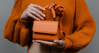 7 Pilihan Merk Tas Wanita Lokal yang Bagus Secara Estetika