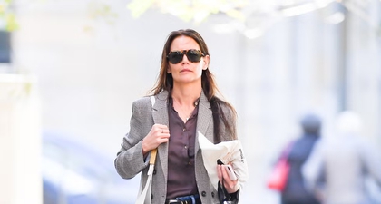 Rahasia Gaya Klasik Nine-to-Five Katie Holmes