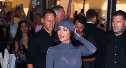 Kim Kardashian Kenakan Koleksi Kolaborasinya, NikeSkims Athleisure Layaknya Catsuit