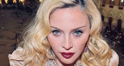 Madonna Rayakan Ulang Tahun ke-67 dengan Kue Labubu & Menyaksikan Pertandingan Pacuan Kuda&nbsp;