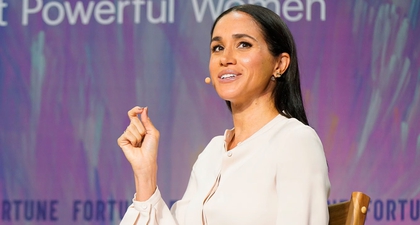 Gaya Anggun Duchess Meghan dalam Busana Serba Putih di Most Powerful Women Summit
