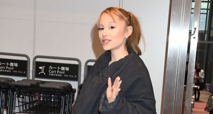 Ariana Grande Berpendapat Bahwa Sepatu Hak Tinggi Harus Dikenakan di Bandara