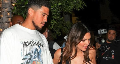 Kendall Jenner Mengenakan Celana Kulit Saat Berkencan dengan Devin Booker