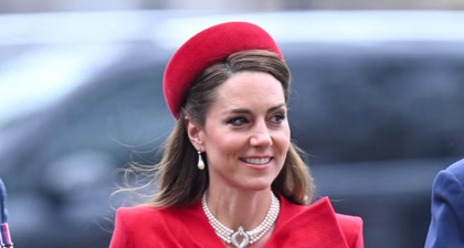 Putri Kate Kenakan Kembali Gaun Merah Favoritnya untuk Perayaan Commonwealth Day Bersama Pangeran William