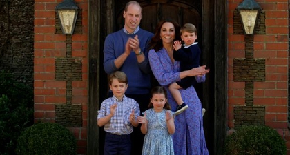 Kate Middleton dan Pangeran William Membawa Anak-anak Mereka Mengunjungi Ratu Elizabeth II di Istana Balmoral