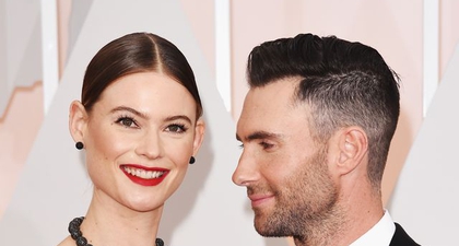 Melihat Hubungan Adam Levine dan Behati Prinsloo Dari Waktu ke Waktu