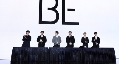 BTS Hadir di Acara Global Press Conference dalam Balutan Rumah Mode Prada