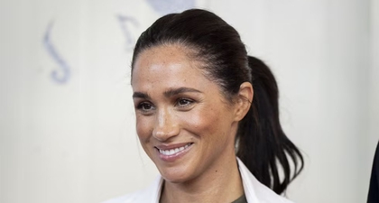 Duchess Meghan Kenakan Kemeja Putih Favorit Putri Kate di Yordania