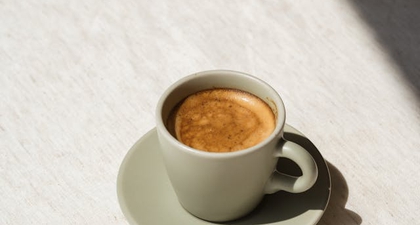 Rahasia Satu Sendok Teh yang Bisa Bikin Kopi Pagi Anda Jadi Luar Biasa